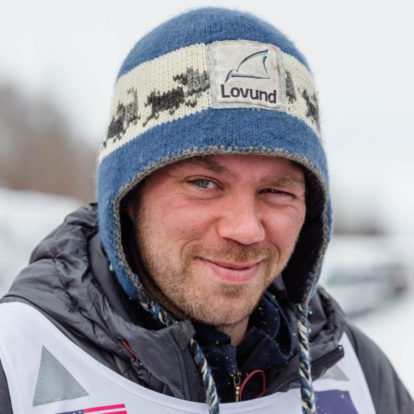Joar Leifseth Ulsom places 8th in Iditarod 49.