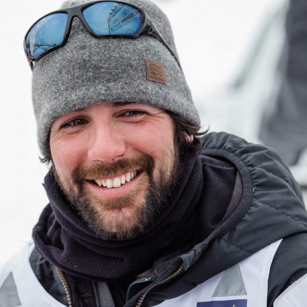 Richie Diehl places 9th in Iditarod 49.